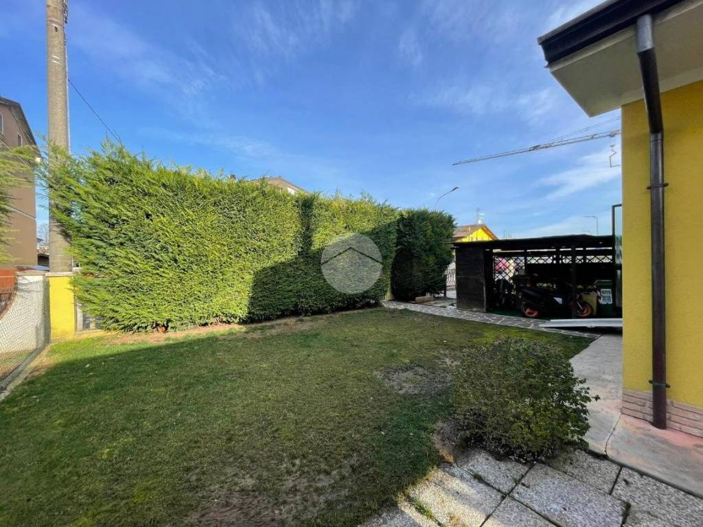 Villa a San giorgio bigarello in VIA SARCA, 12 - Foto 3