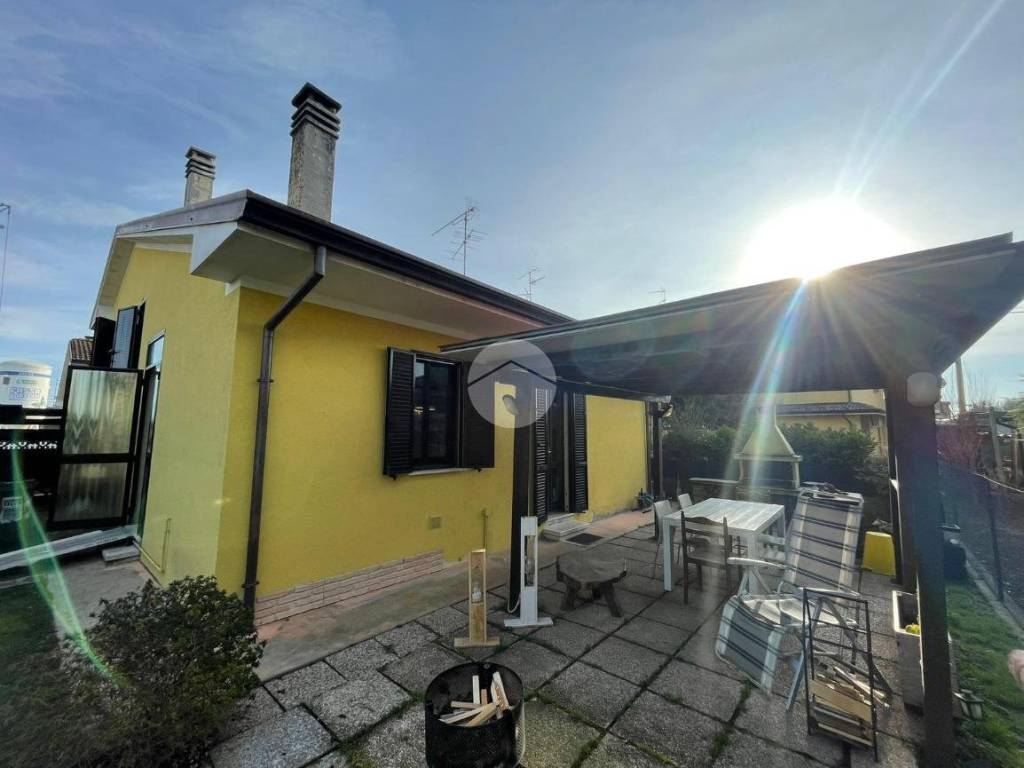Villa a San giorgio bigarello in VIA SARCA, 12 - Foto 5