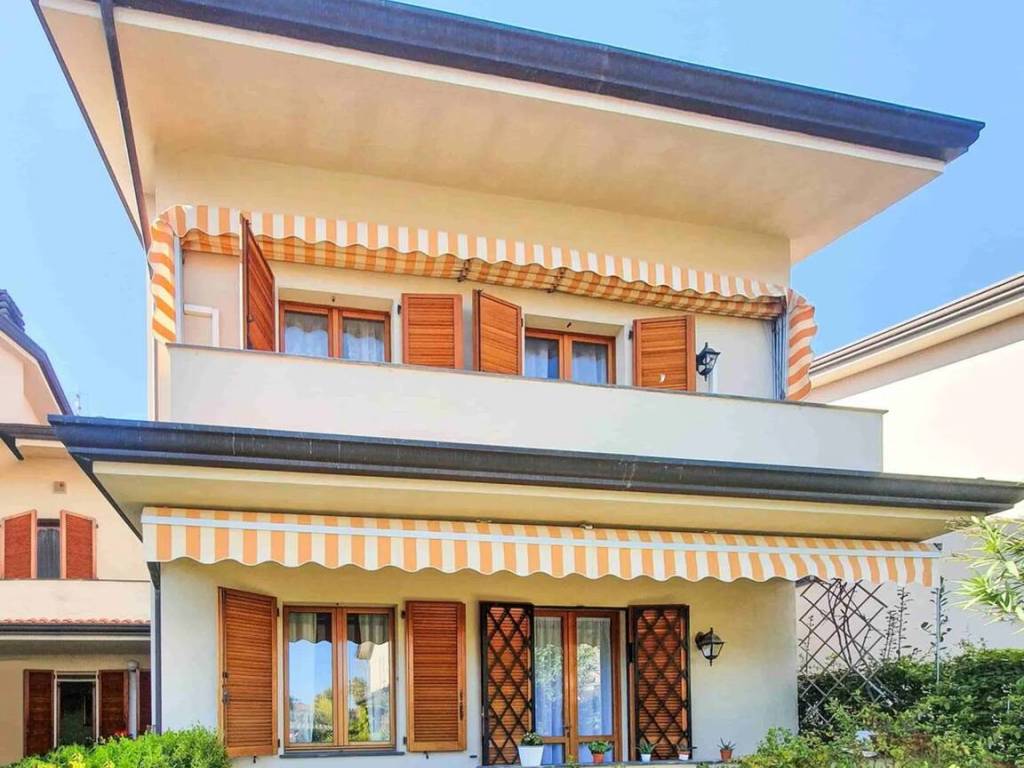 Villa a Forte dei marmi in Provinciale, 60 - Foto 2