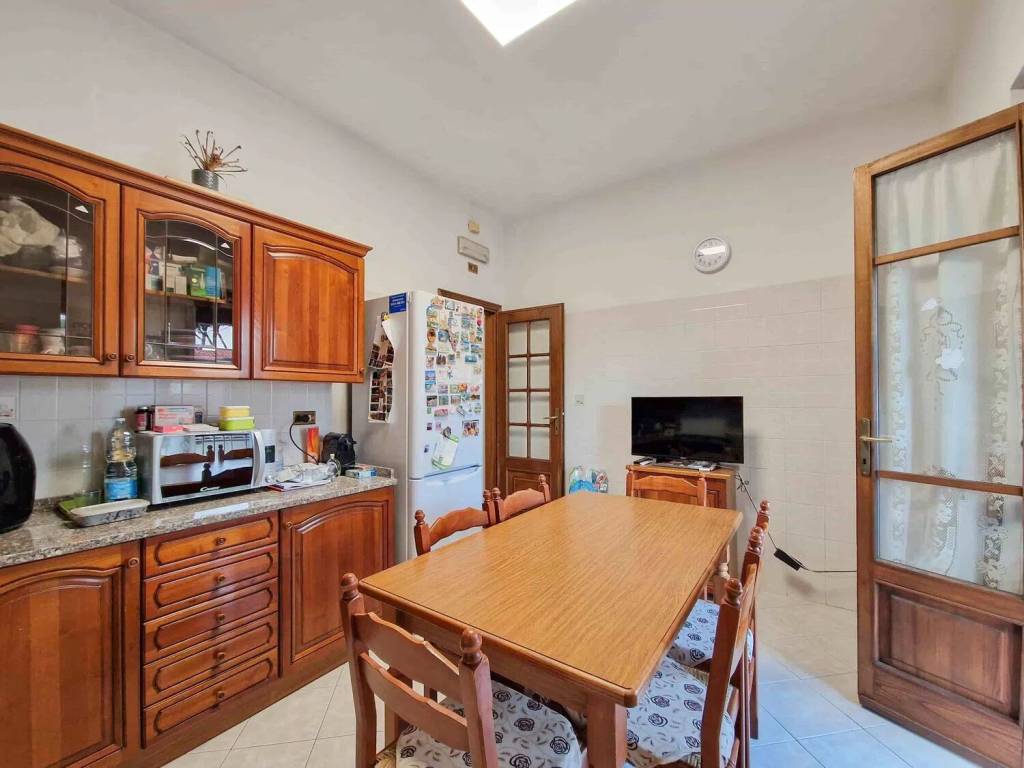 Villa a Forte dei marmi in Via A. Volta, 7 - Foto 5