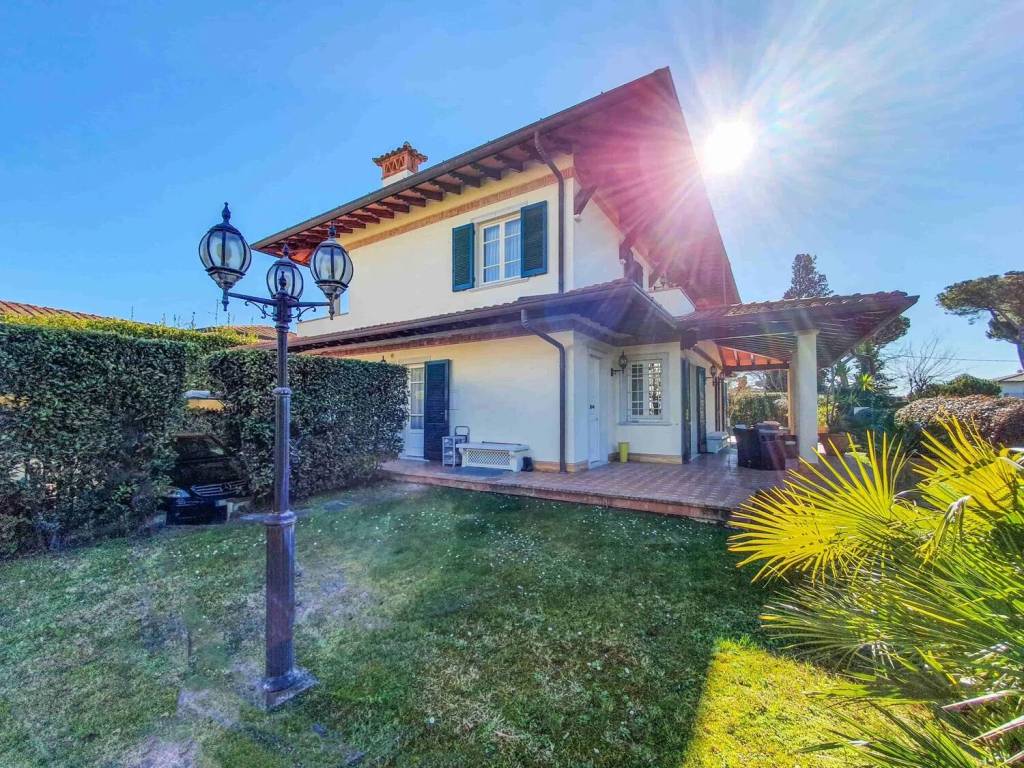 Villa a Forte dei marmi in Quartieri, 10 - Foto 3