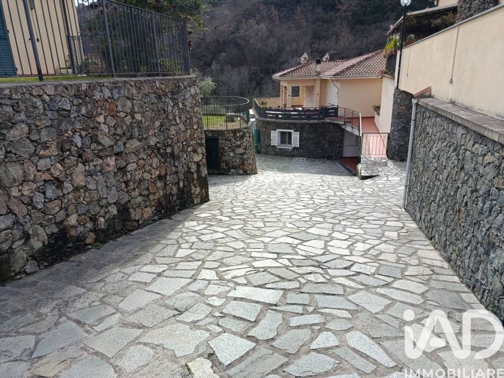 Box / garage a Tovo san giacomo in Via g.b. accame, 67 - Foto 2