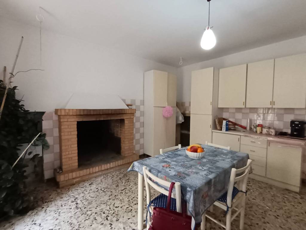 Appartamento a Vacri in C.da Sant' Agata, 28 - Foto 2