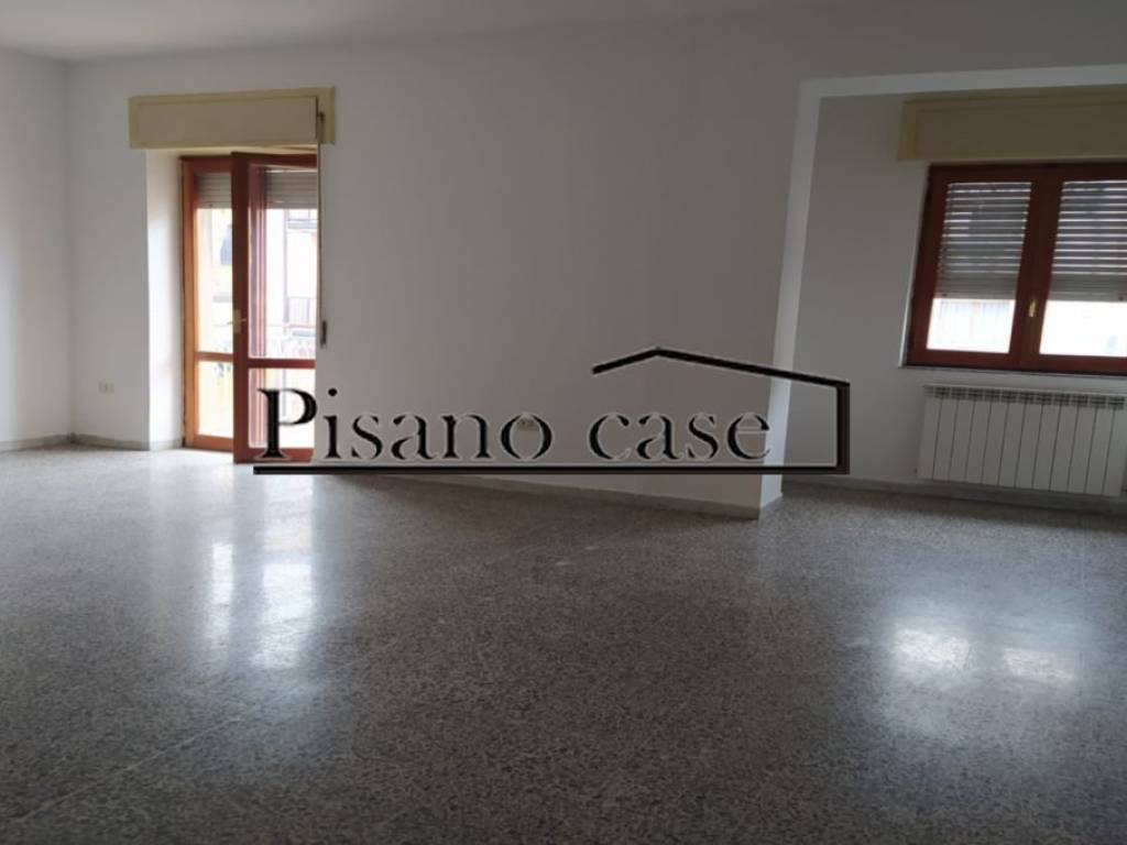 Appartamento a Roggiano gravina in Via Corrado Alvaro, 1 - Foto 5