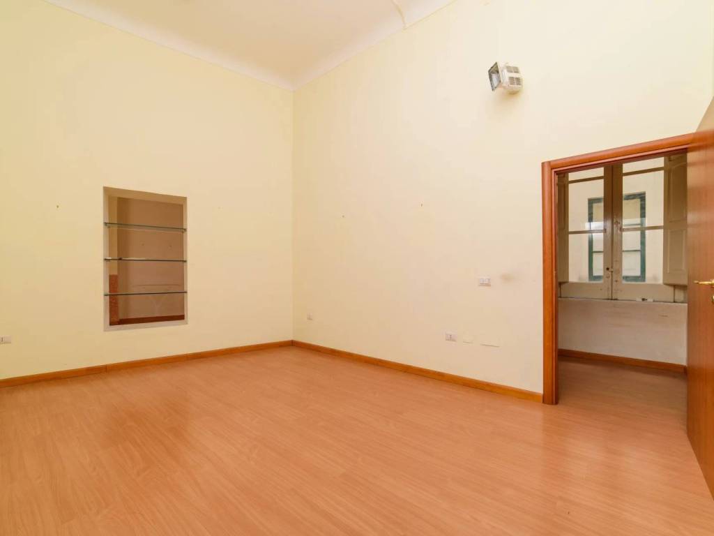 Immobile a Salerno in Via Francesco Conforti 10. - Foto 4