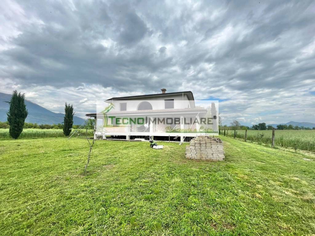 Villa a Castrocielo in Via Leuciana - Foto 4