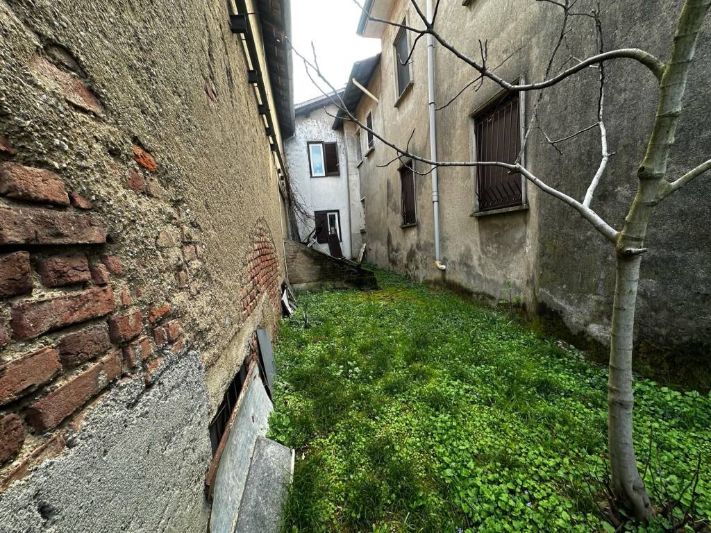 Rustico / casale a Cavaria con premezzo in Via Padre Reginaldo Giuliani, 748 - Foto 3