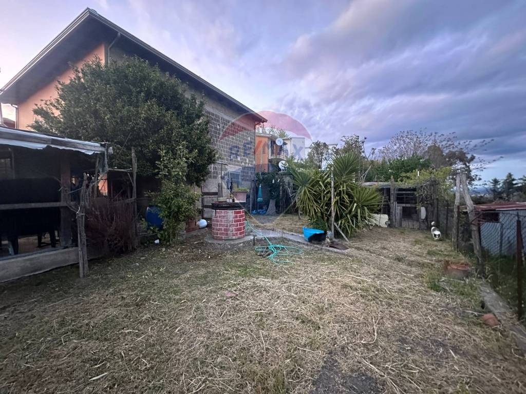 Casa indipendente a San leucio del sannio - Foto 5