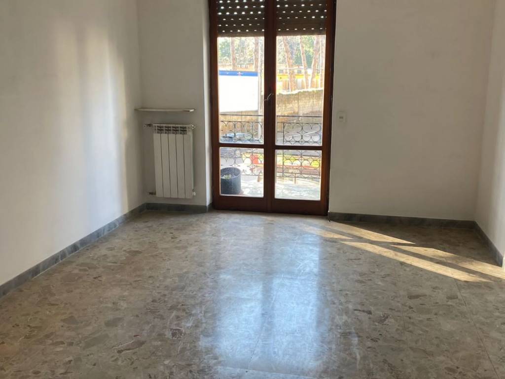Appartamento a Napoli in Via Michele Pietravalle, 3 - Foto 5