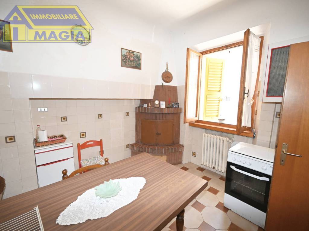 Casa indipendente a San benedetto del tronto in Via Volturno, 75 - Foto 3