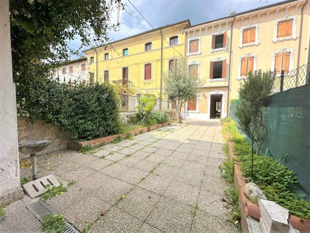 Rustico / casale a Soave in Via Roma - Foto 3