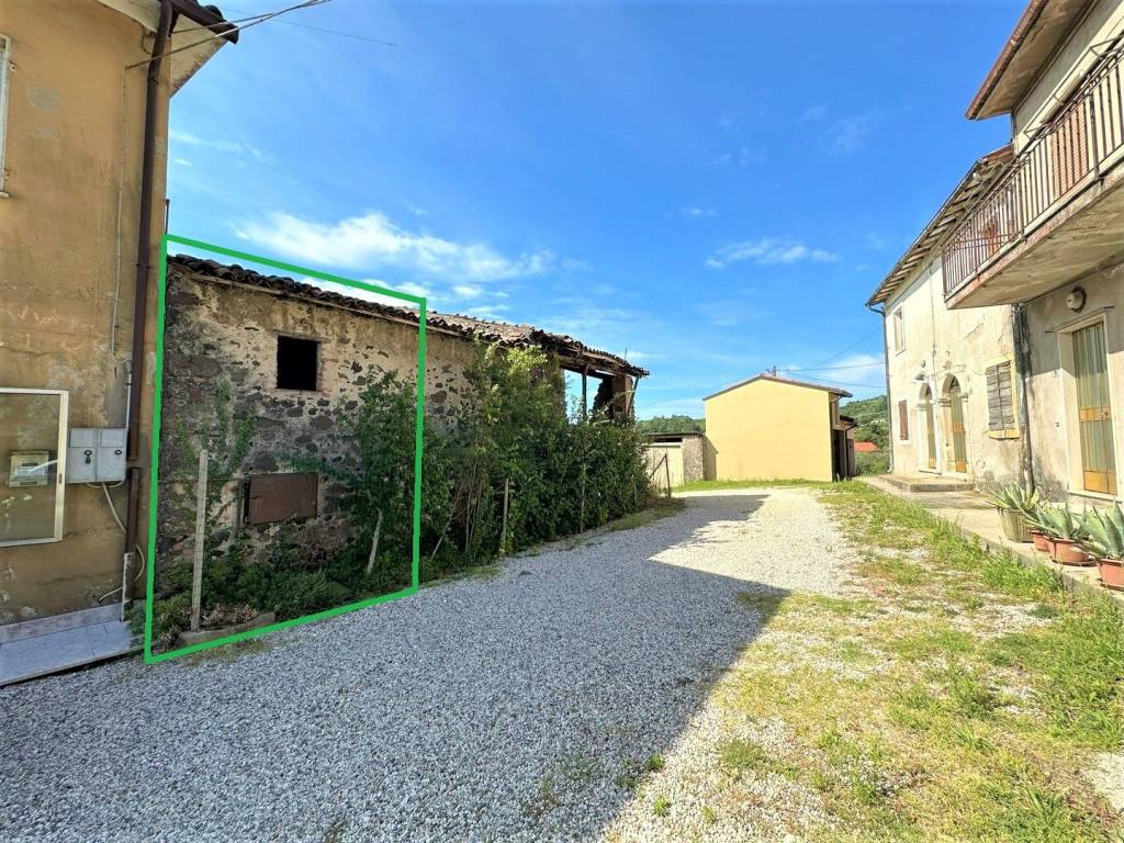 Rustico / casale a Roncà in Piazza Guglielmo Marconi - Foto 2