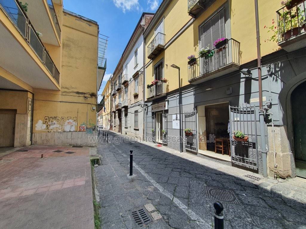 Appartamento a Caserta in Via Bernardo Tanucci - Foto 3