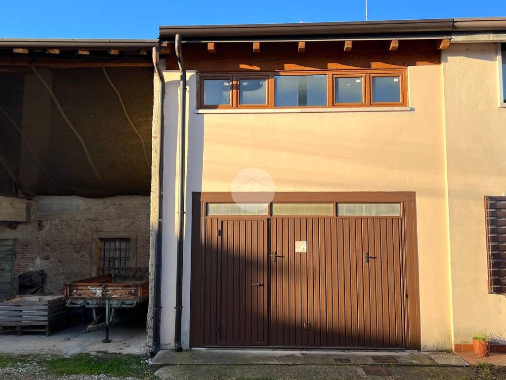Rustico / casale a Verona in Via Cason, 40 - Foto 3