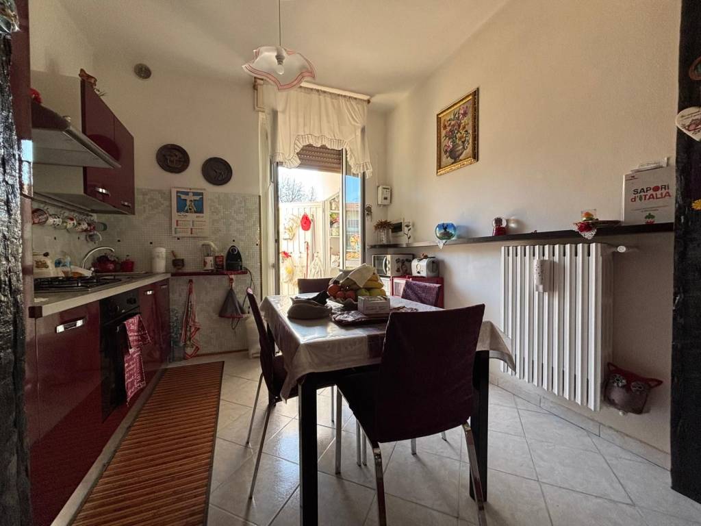 Appartamento a Cantù in Via 11 Febbraio, 12 - Foto 5