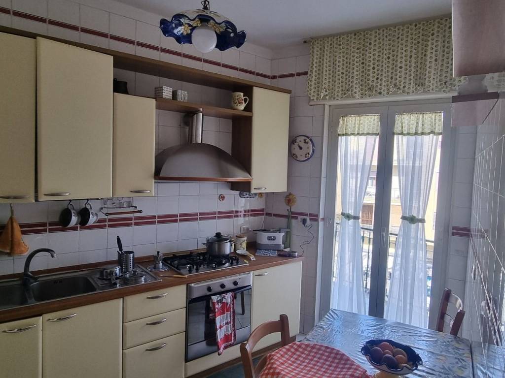 Appartamento a Pozzuoli in Viale Bognar - Foto 5