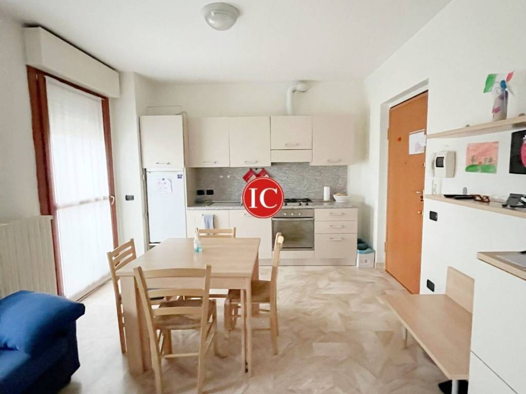 Appartamento a Lodi in Via Giovanni Gandini, 24 - Foto 2