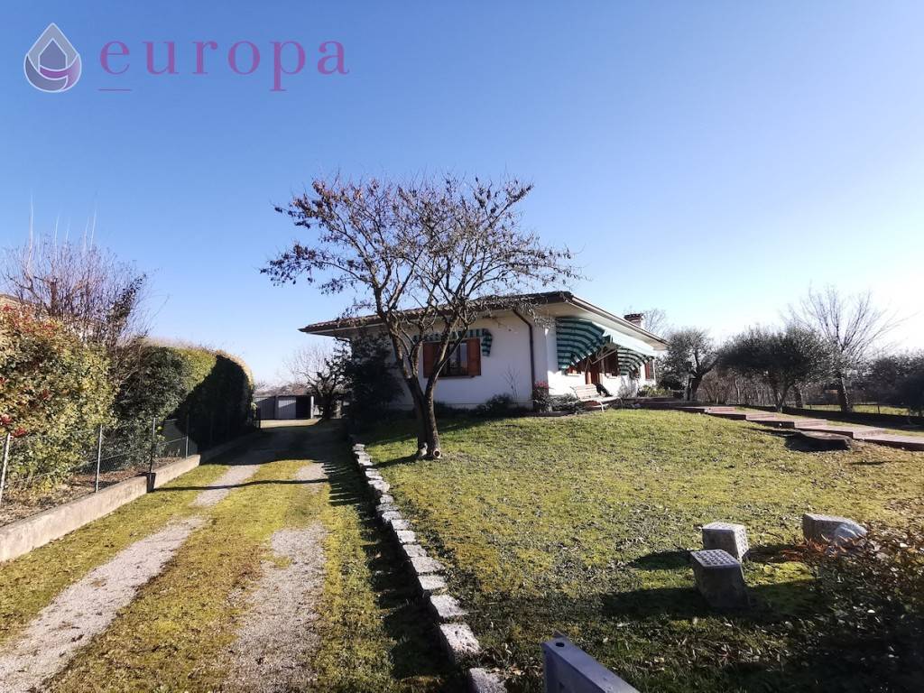 Villa a Sacile in via topaligo - Foto 3