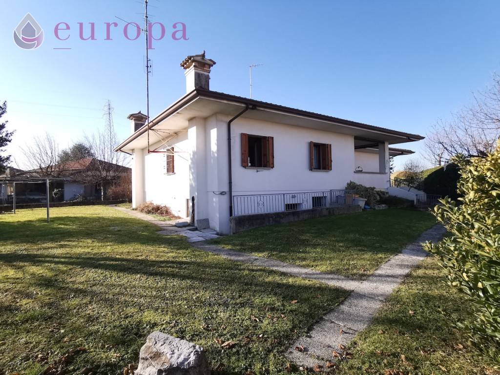 Villa a Sacile in via topaligo - Foto 4