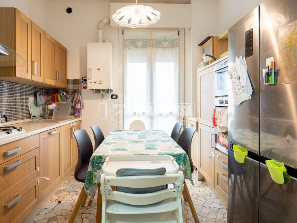 Appartamento a Rovigo in Viale Benvenuto Tisi da Garofolo 44 - Foto 2