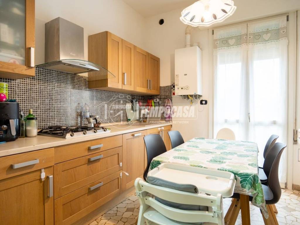 Appartamento a Rovigo in Viale Benvenuto Tisi da Garofolo 44 - Foto 4