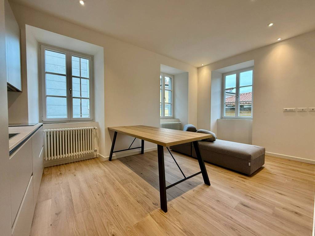 Appartamento a Trieste in Via Santi Martiri, 8 - Foto 2