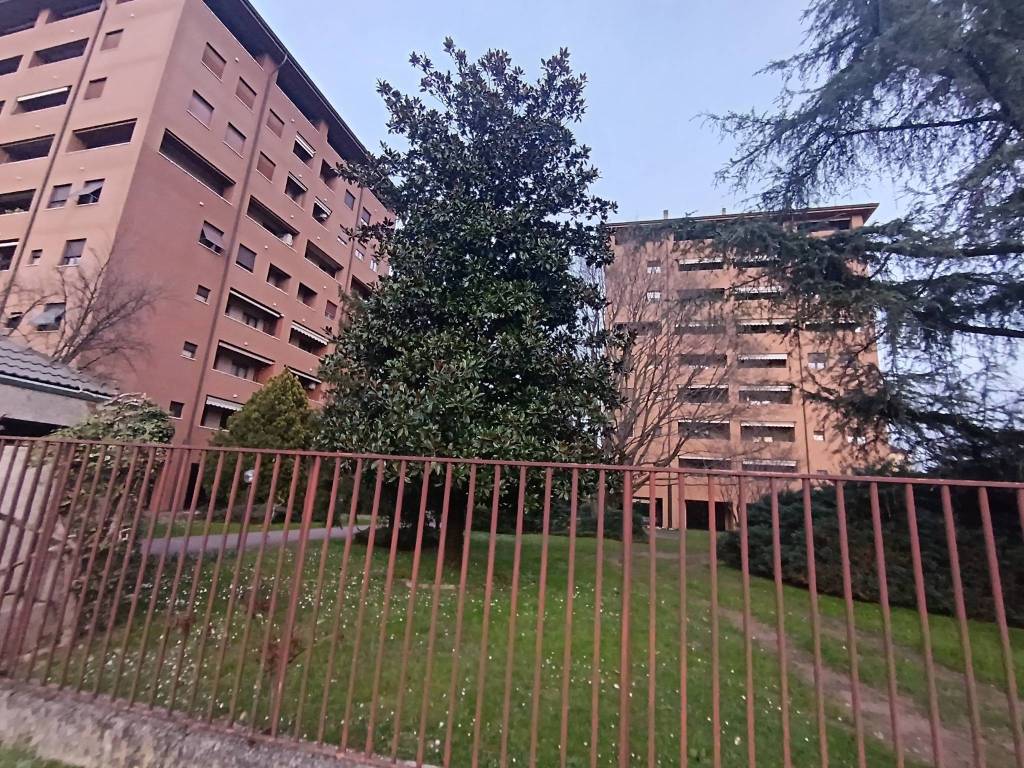 Appartamento a Monza in Via Pietro Maroncelli, 8 - Foto 4