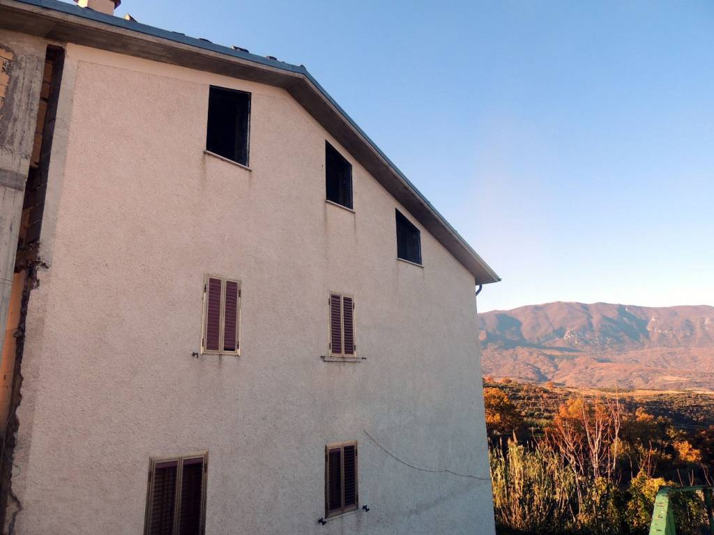 Appartamento a Caramanico terme in Contrada Scagnano, 66 - Foto 4