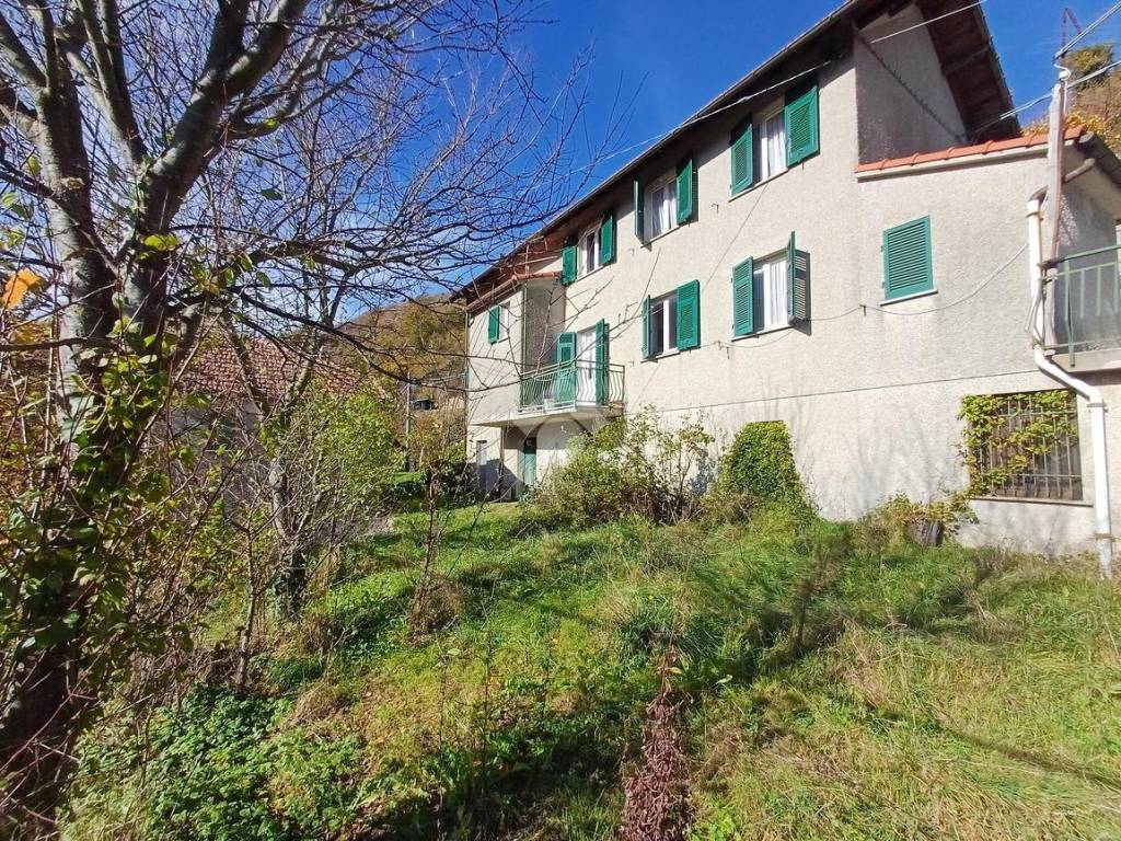 Casa indipendente a Savignone in Località Vallecalda, 12 - Foto 2