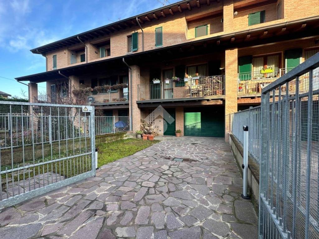 Villetta a schiera a Monte cremasco in Via Giuseppe Verdi, 52 - Foto 1