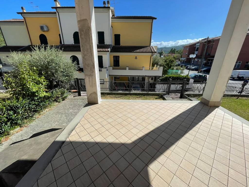 Villetta a schiera a Bolano in Via Romana - Foto 4