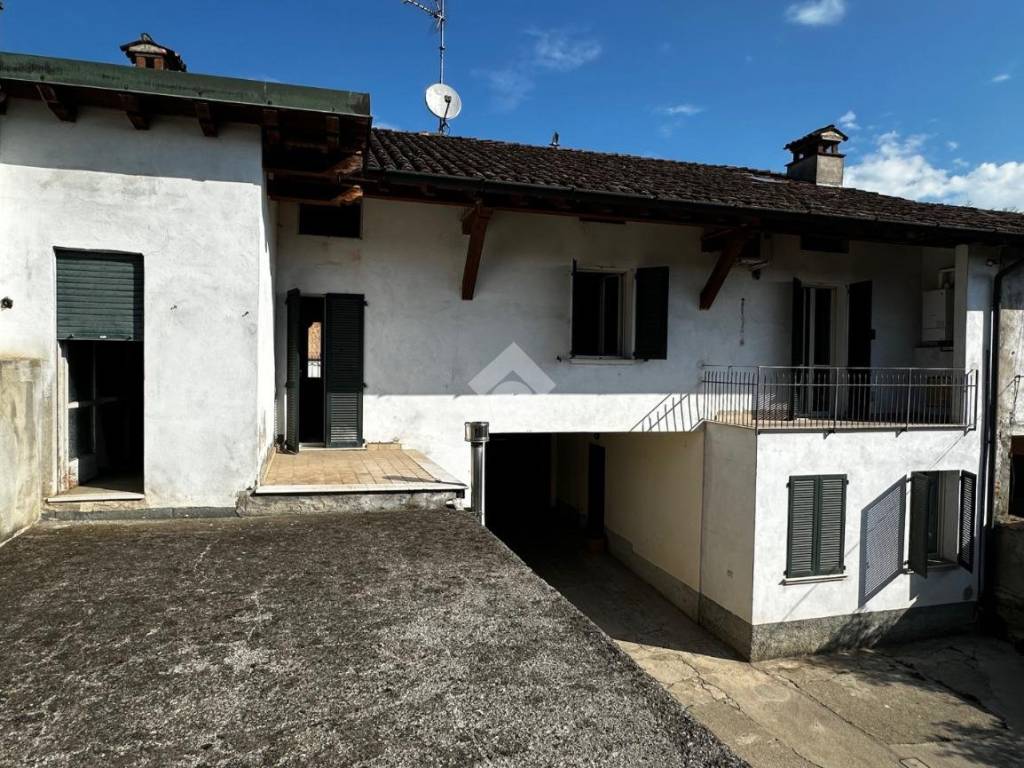Casa indipendente a Pralboino in VIA DOSSELLO, 11 - Foto 2