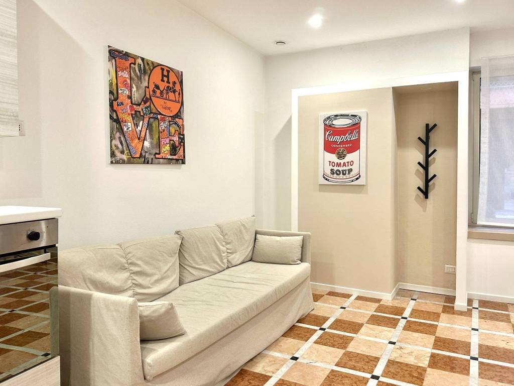 Appartamento a Borgomanero in Via dei Mille - Foto 2