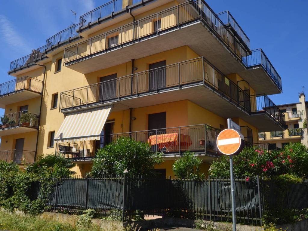 Appartamento a Abbiategrasso in Via Carlo Mereghetti - Foto 3