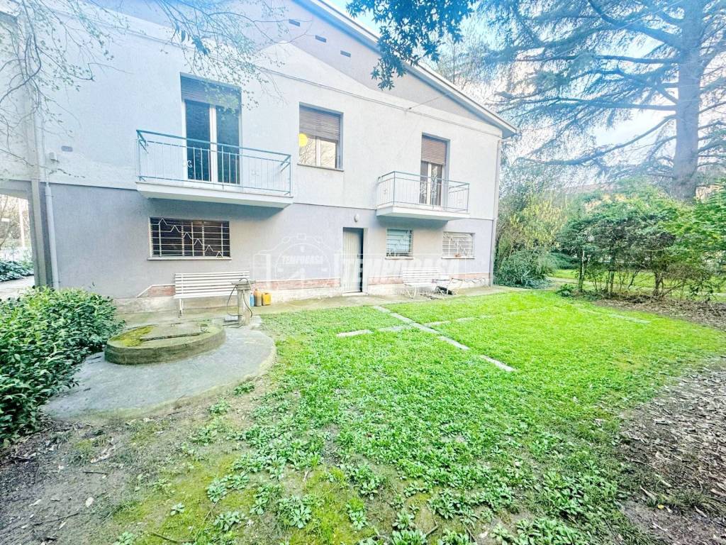 Casa indipendente a Castel bolognese in Via Don Carlo Cavina 4 - Foto 4