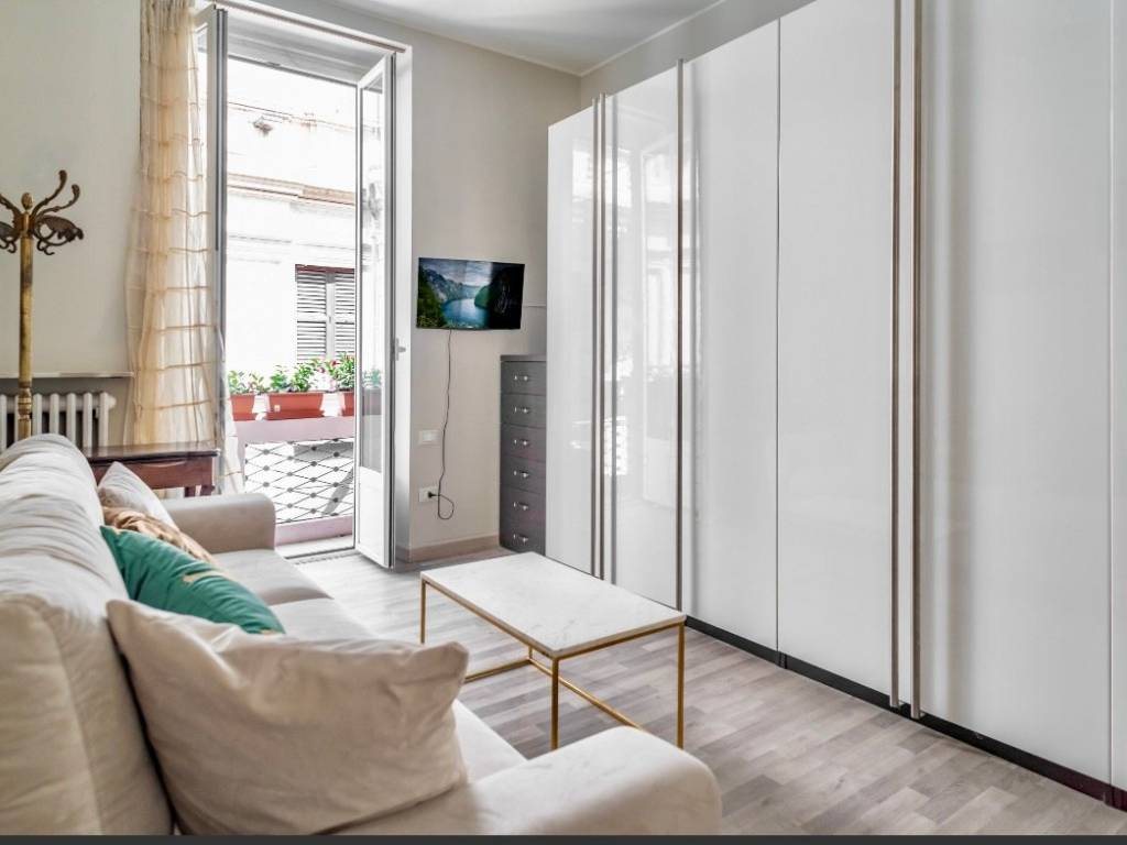 Appartamento a Pavia in Piazza della Vittoria, 17 - Foto 2