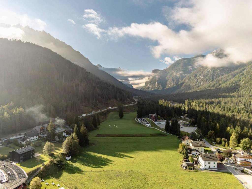 Appartamento a Dobbiaco in Via al Lago - Foto 4