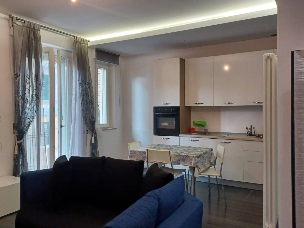 Appartamento a Macerata in Piazza Ugo Pizzarello - Foto 2