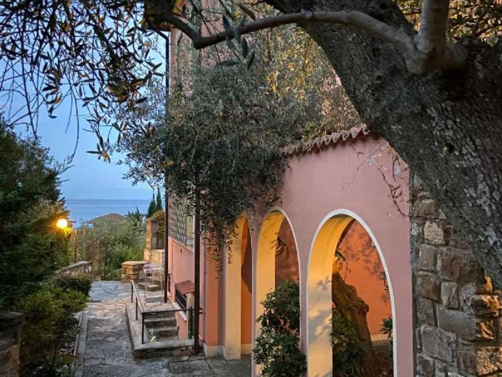 Appartamento a Diano marina in via Aurelia Ovest 2 - Foto 2