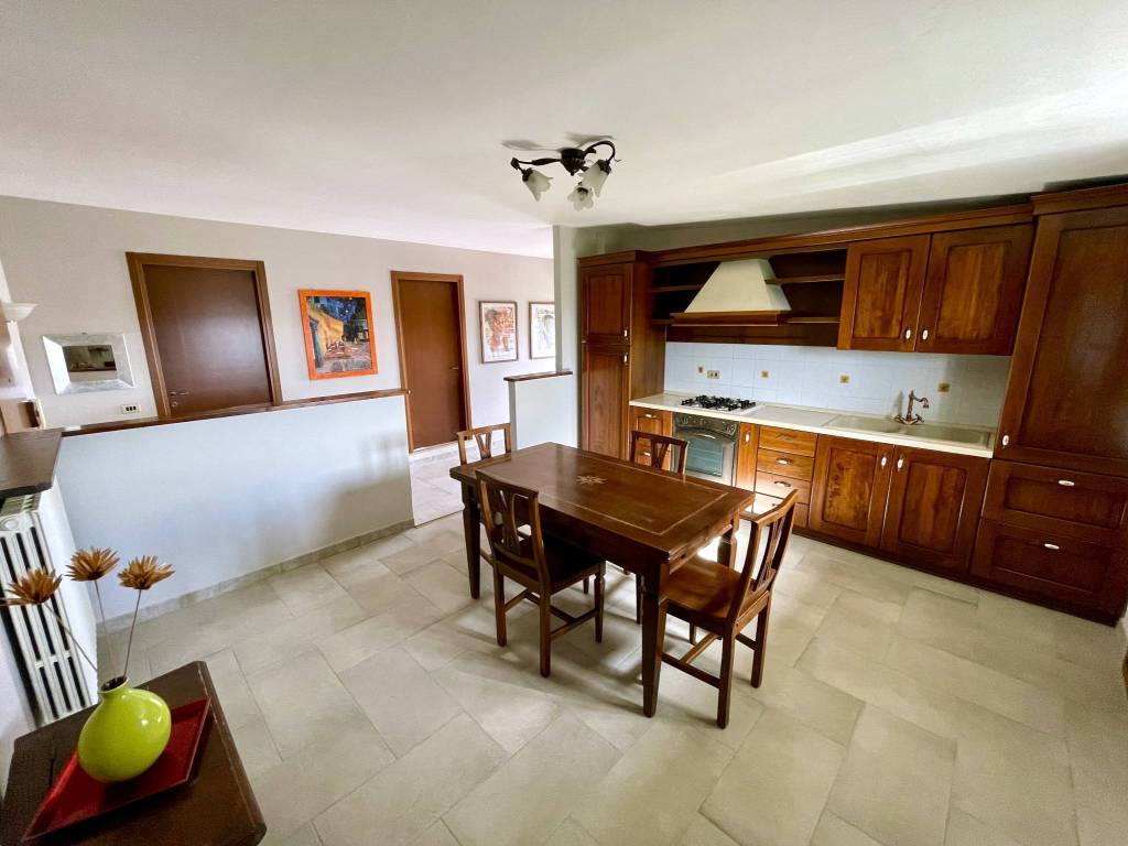 Attico / mansarda a Crescentino in Via Faldella, 37 - Foto 2