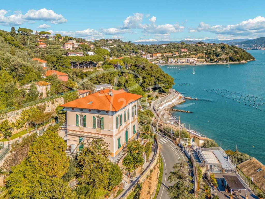Villa a Portovenere in Via Giuseppe Garibaldi, 71 - Foto 3