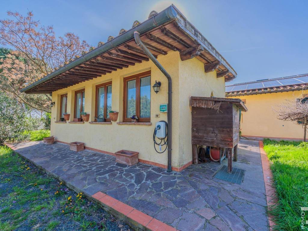 Villa a Grosseto in Strada Provinciale Bozzone - Foto 2