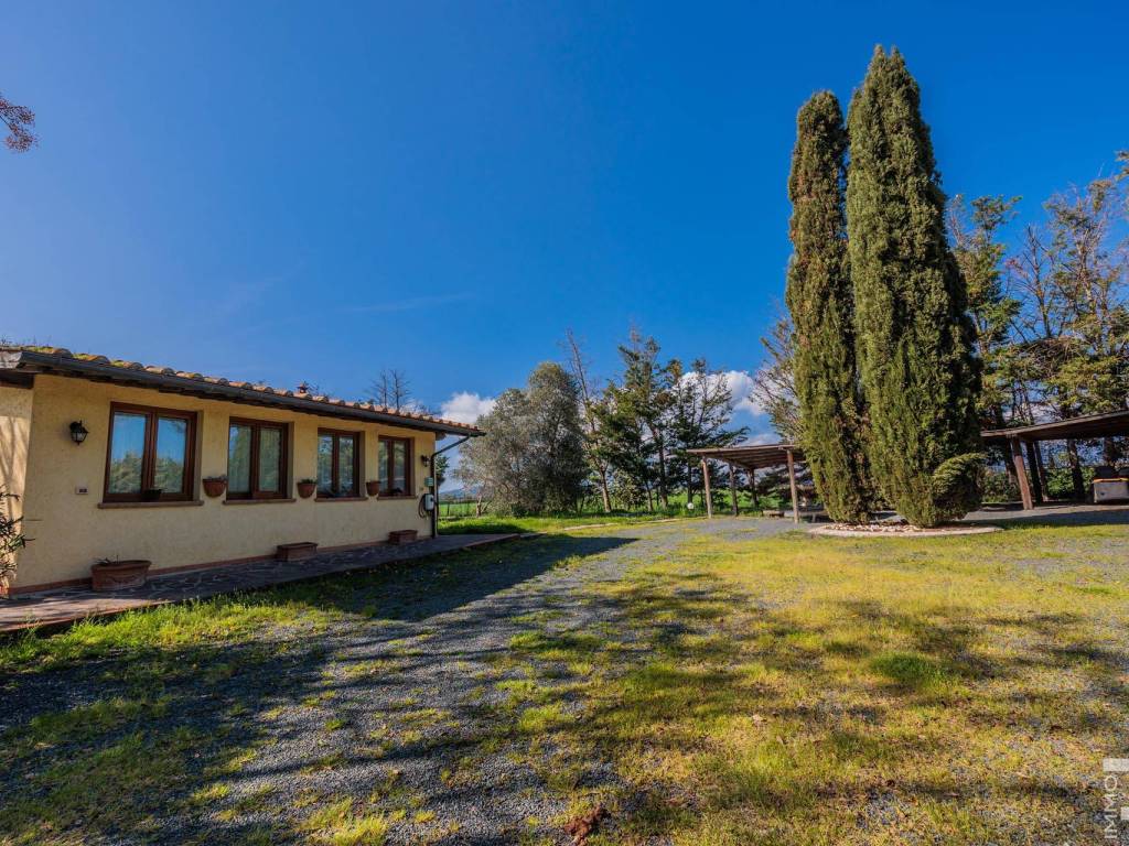 Villa a Grosseto in Strada Provinciale Bozzone - Foto 3