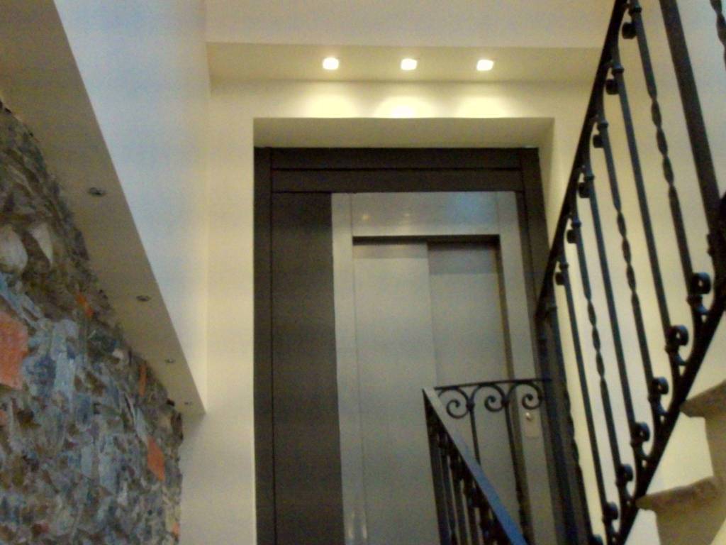 Appartamento a Como in Via Morazzone - Foto 4