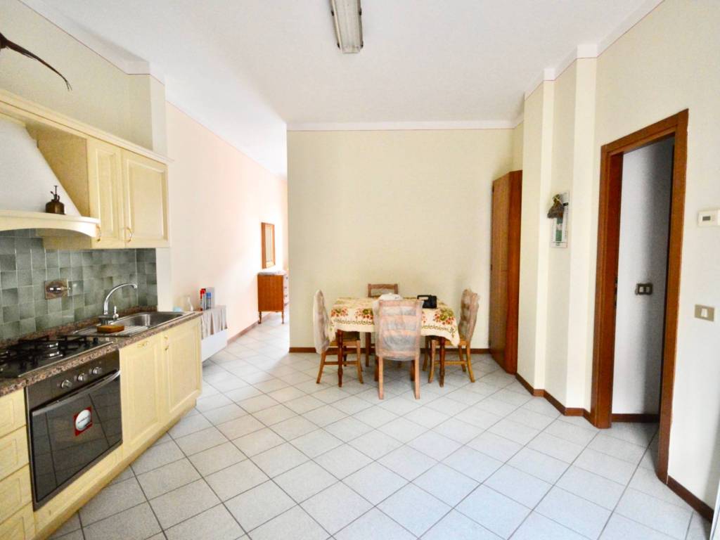 Appartamento a Montevarchi in Via Fabio Filzi - Foto 2