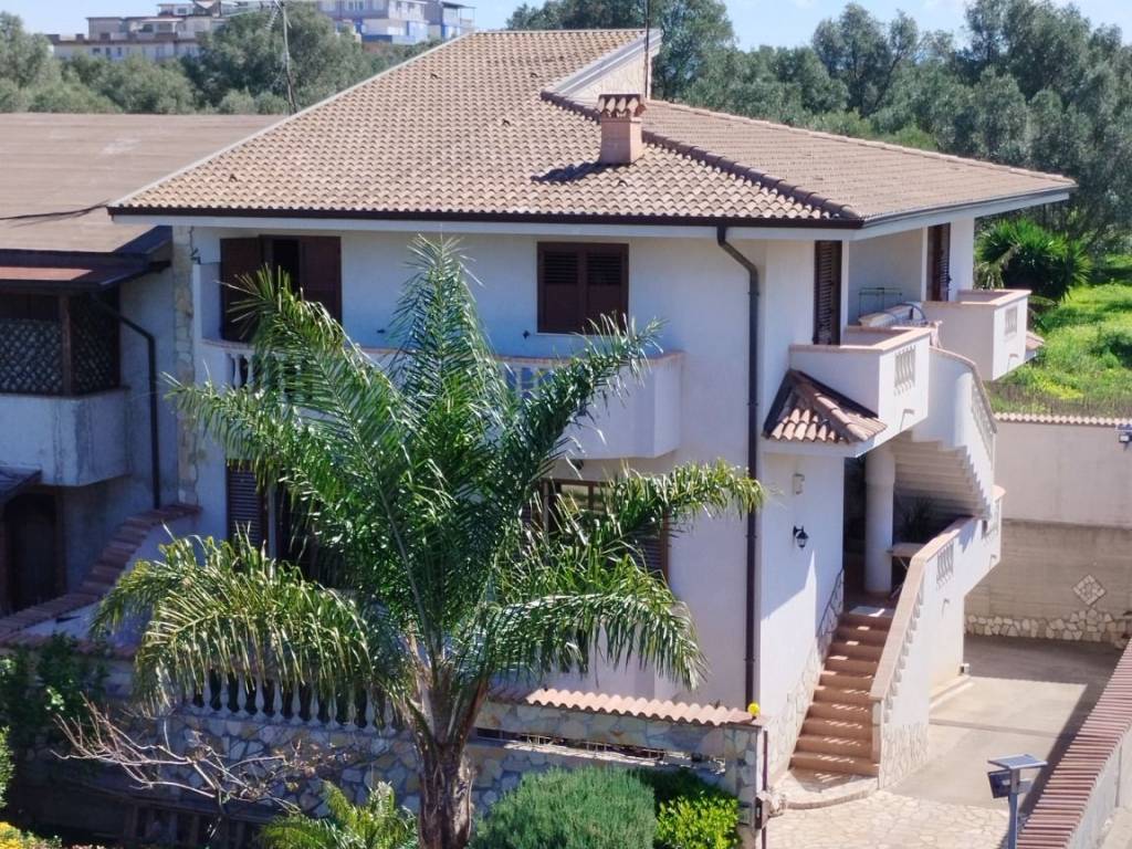 Villa a Gioia tauro in Via Arturo Toscanini - Foto 2