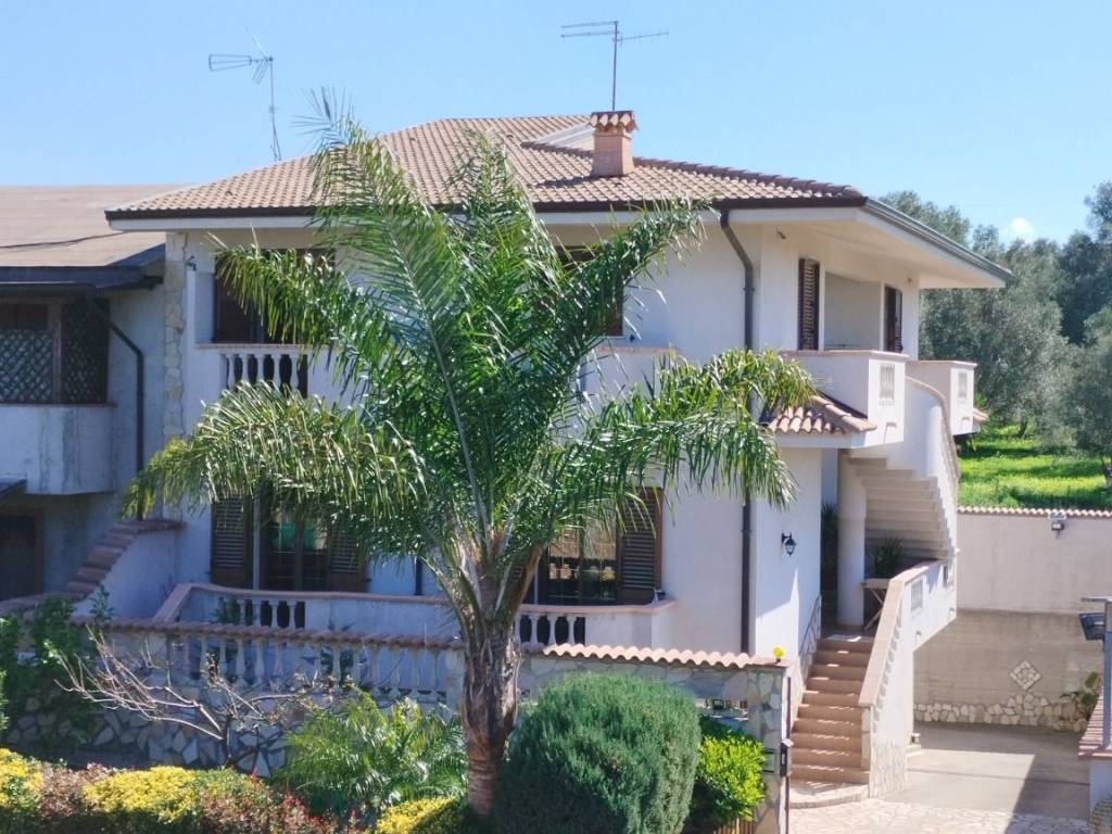 Villa a Gioia tauro in Via Arturo Toscanini - Foto 4