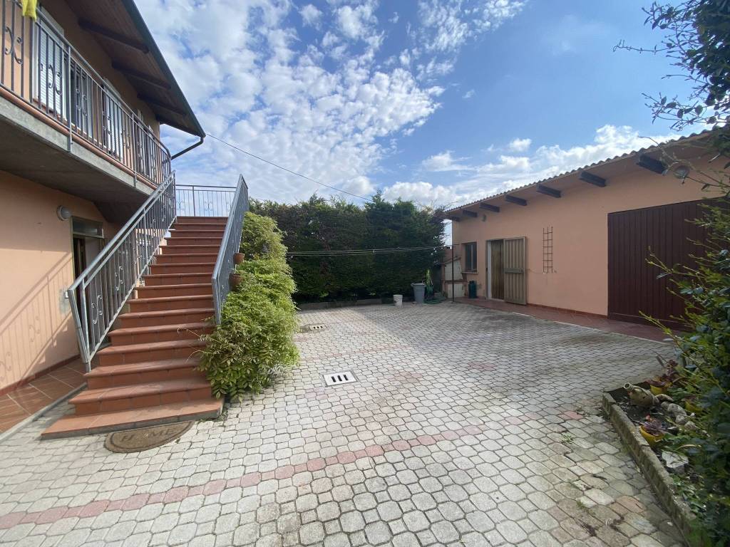 Villa a Argenta in Via Adriatica - Foto 2