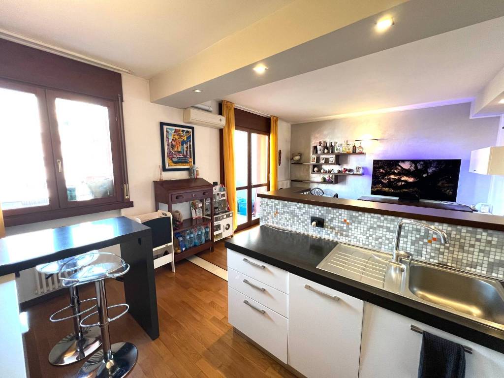 Appartamento a San martino buon albergo in Via Vincenzo Muccioli - Foto 4