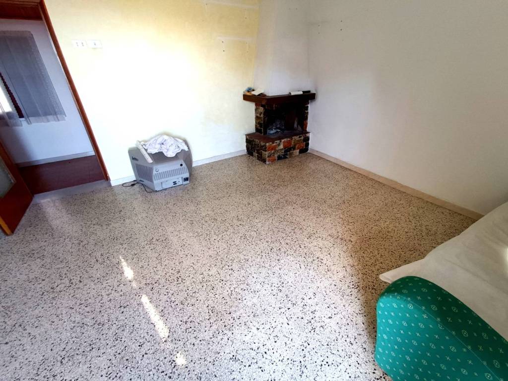 Appartamento a Follo - Foto 5